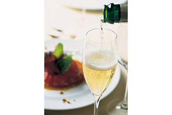 札幌の人気顔合わせ会場|イルチェントロひらまつ|K